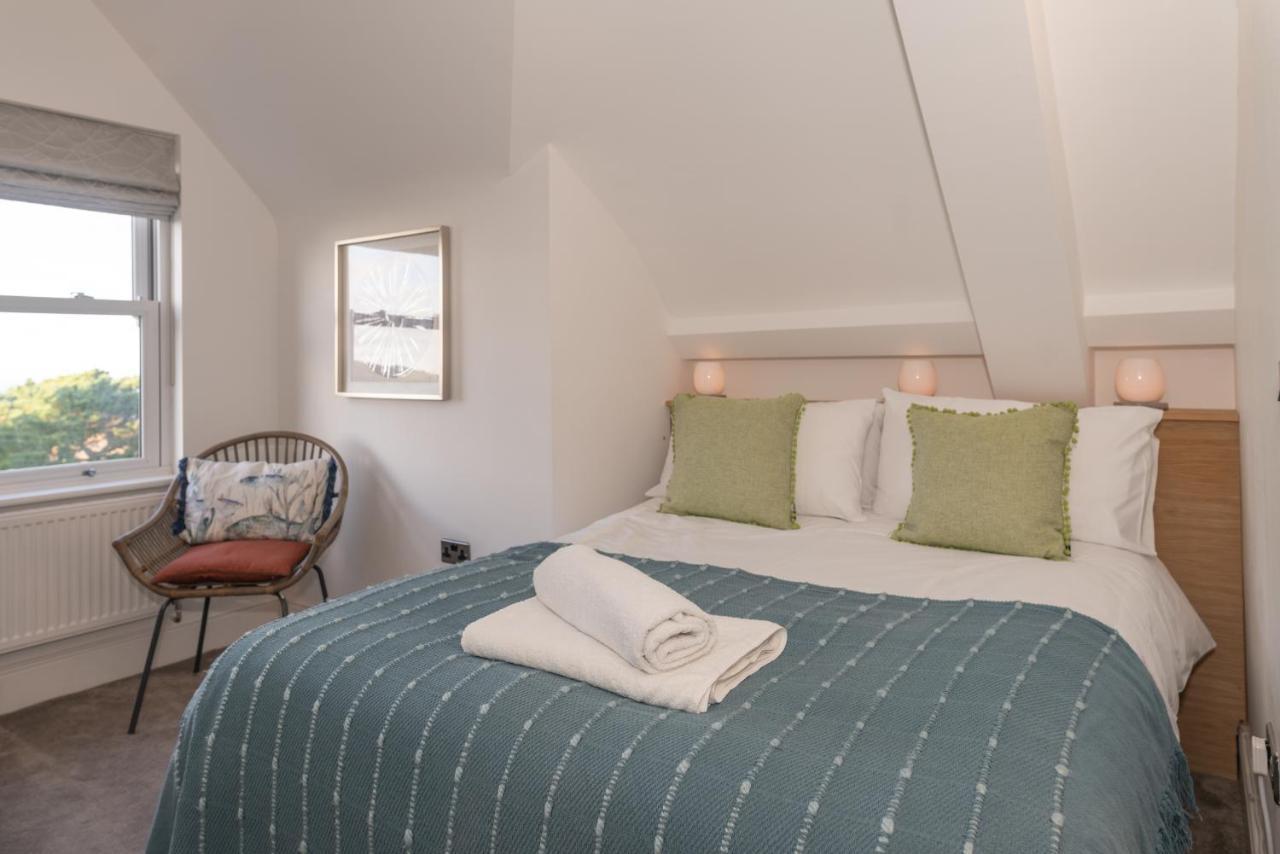 Larkrise - 3 Bed Penthouse-Sleeps 6-Tjslr Daire Woolacombe Dış mekan fotoğraf